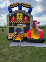 hv205n120combo20front 1763017585 High Voltage combo bounce house 5n1